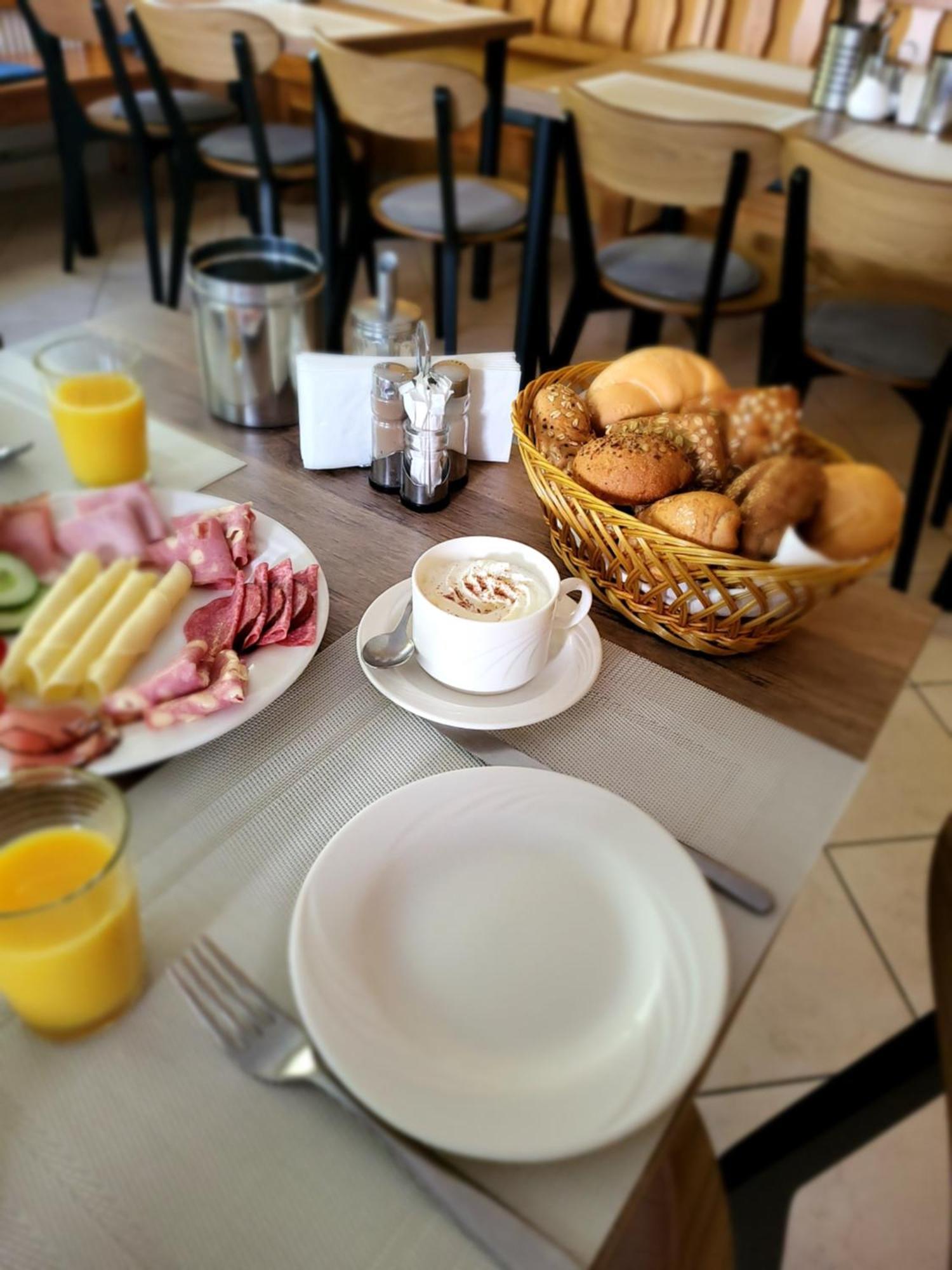 Hotel Alpin 무라우 외부 사진